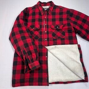 David Taylor Red and Black Plaid Shacket Sherpa Lined Mens Large